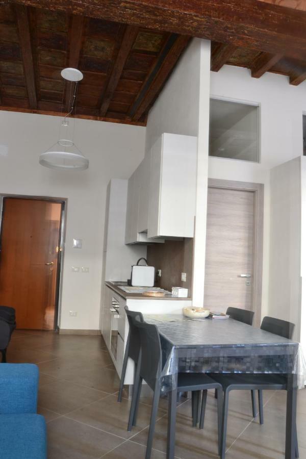 Casa Degli Scacchi Apartment มานโตวา ภายนอก รูปภาพ
